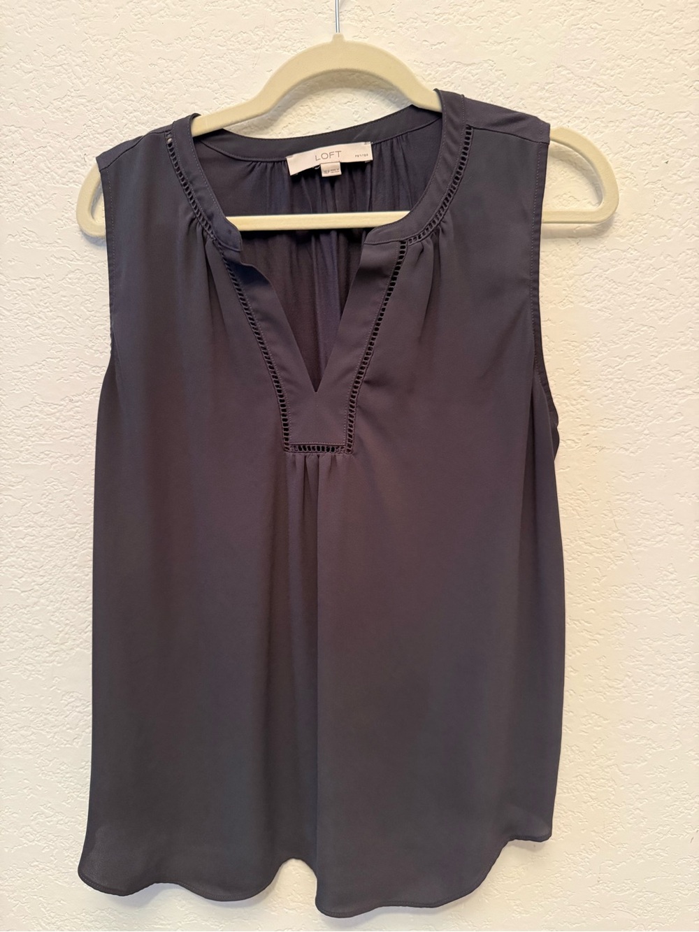 LOFT Sleeveless V-Neck Shell Top in Charcoal Gray
